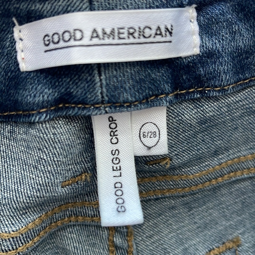 NEW Good American Good Legs Crop Skinny Jeans - Picture 9 of 11